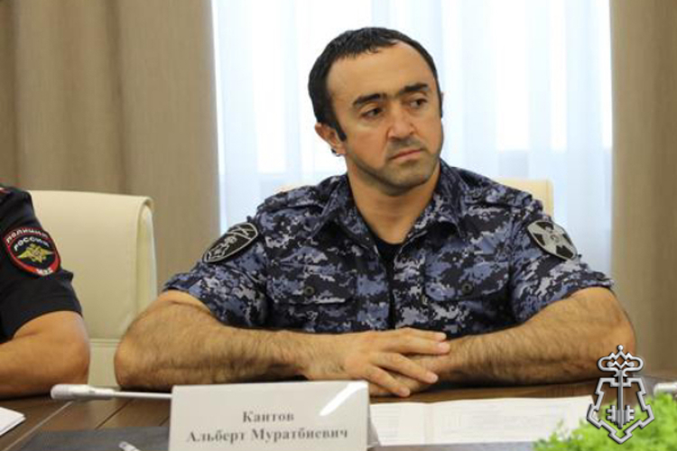 Сотрудник Росгвардии принял участие в заседании антитеррористической комиссии в Карачаево-Черкесии