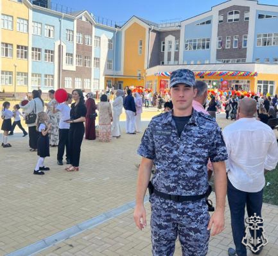 Росгвардейцы Карачаево-Черкесии обеспечили правопорядок в День знаний