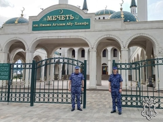 Росгвардейцы обеспечили правопорядок в мусульманский праздник Курбан-Байрам в Карачаево-Черкесии