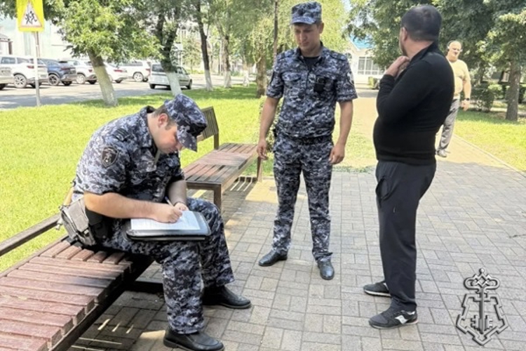 Росгвардейцы Карачаево-Черкесии пресекли нарушение общественного порядка в региональной столице 